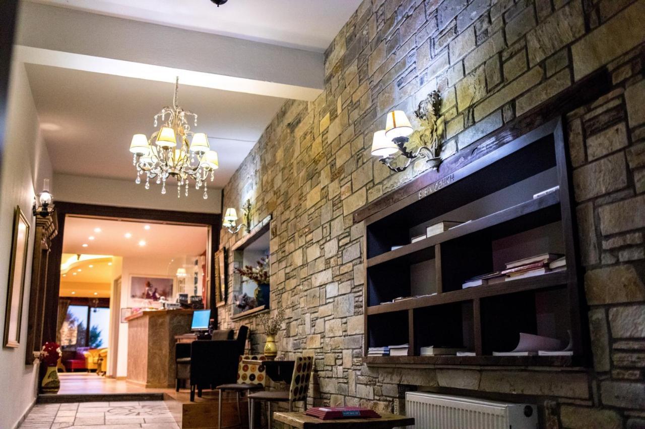 Tasia Mountain Hotel Hanya Dış mekan fotoğraf