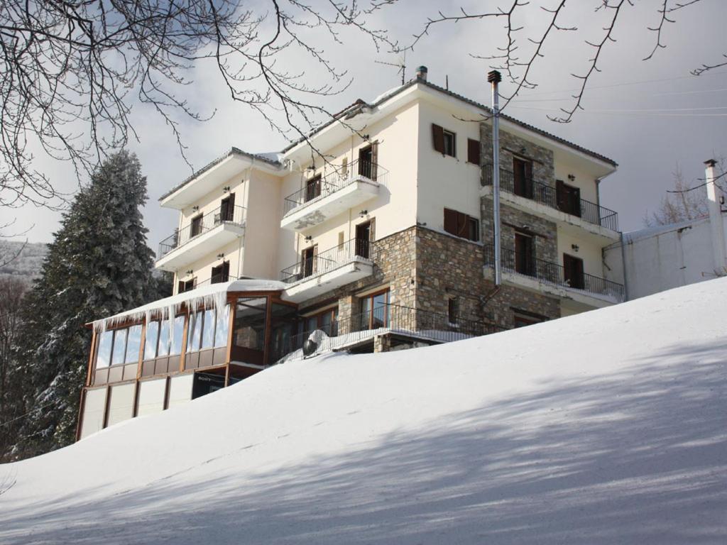 Tasia Mountain Hotel Hanya Dış mekan fotoğraf
